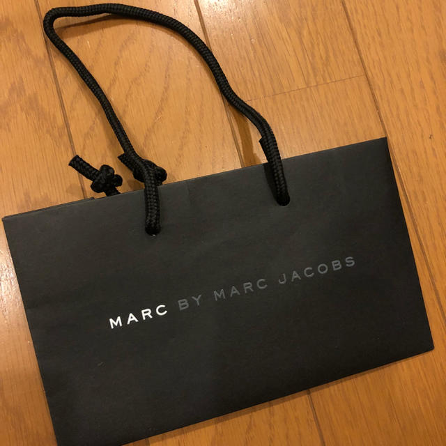 MARC BY MARC JACOBS(マークバイマークジェイコブス)のマークバイマークジェイコブス ショップ袋 レディースのバッグ(ショップ袋)の商品写真