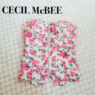 セシルマクビー(CECIL McBEE)の新品✨CECIL 花柄ビスチェ(ベアトップ/チューブトップ)