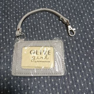 オリーブデオリーブ(OLIVEdesOLIVE)のOLIVEgirl by OLIVEdesOLIVE パスケース(名刺入れ/定期入れ)