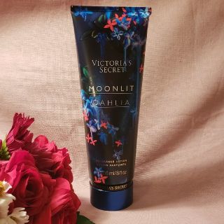 ヴィクトリアズシークレット(Victoria's Secret)のNEW!ヴィクトリアシークレット☆Moonlit Dahlia ☆ローション(ボディローション/ミルク)