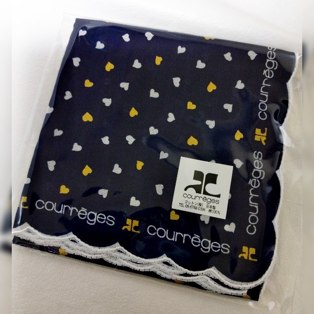 Courreges(クレージュ)のたっちゃん様専用☆新品☆クレージュ☆ハンカチ2枚 レディースのファッション小物(ハンカチ)の商品写真