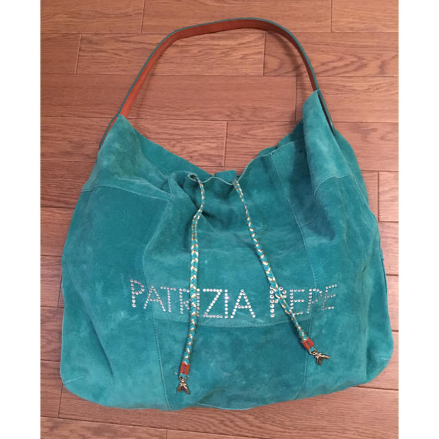PATRIZIA PEPE(パトリツィアペペ)のパトリッツァぺぺ バック レディースのバッグ(ショルダーバッグ)の商品写真