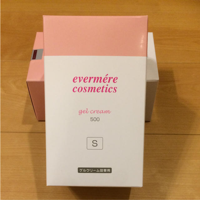 evermere(エバメール)のエバメールゲルクリームオールインワン コスメ/美容のスキンケア/基礎化粧品(オールインワン化粧品)の商品写真