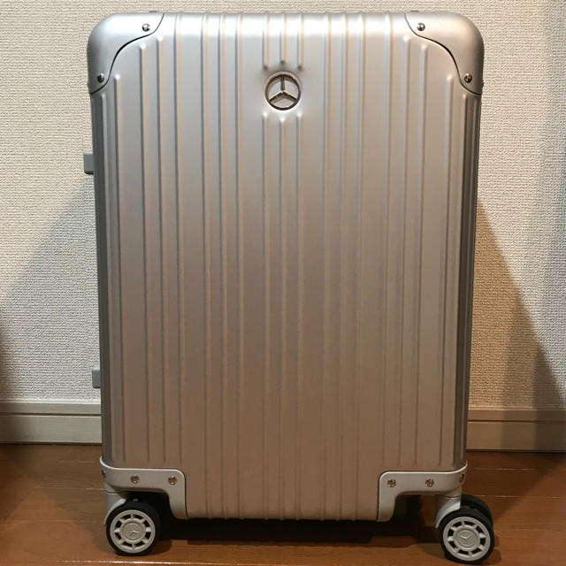 素晴らしい mercedes benz スーツケース RIMOWA - バッグ