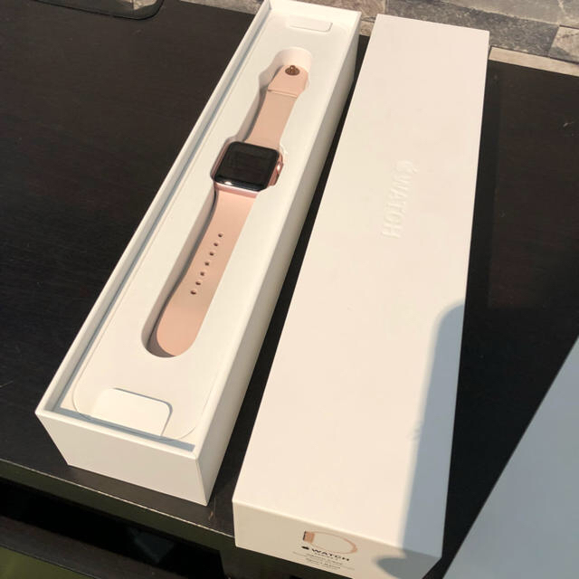 Apple Watch(アップルウォッチ)のApple Watch series2 ピンク 38mm レディースのファッション小物(腕時計)の商品写真