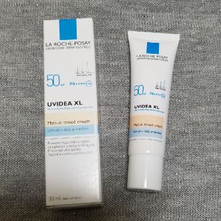 ラロッシュポゼ(LA ROCHE-POSAY)の11月購入★ラロッシュポゼ UVイデア XL ティント★日焼け止め★化粧下地(化粧下地)