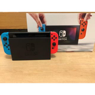 ニンテンドースイッチ(Nintendo Switch)のNintendo Switch 超美品 ネオンレッド ネオンブルー 保証あり(家庭用ゲーム機本体)