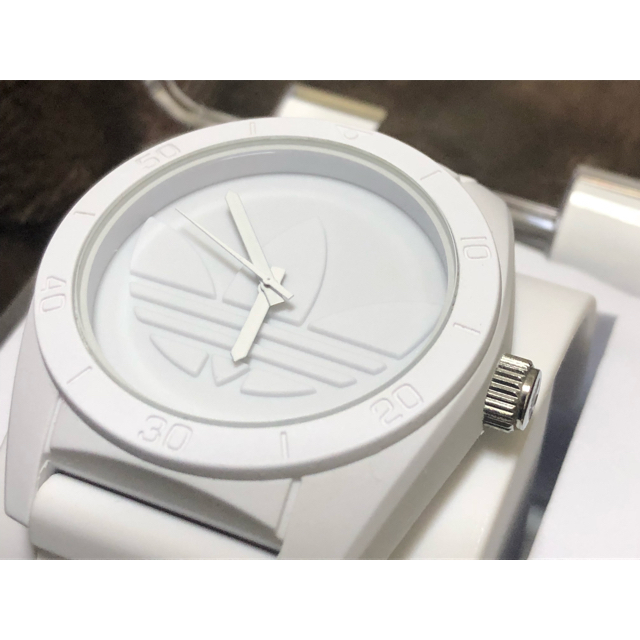 adidas(アディダス)のアディダス 時計 白 ※電池切れ レディースのファッション小物(腕時計)の商品写真
