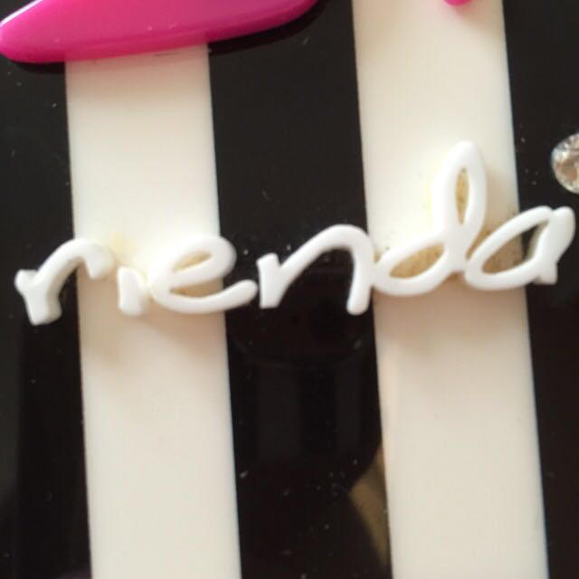 rienda(リエンダ)のiPhone5ケース スマホ/家電/カメラのスマホアクセサリー(モバイルケース/カバー)の商品写真