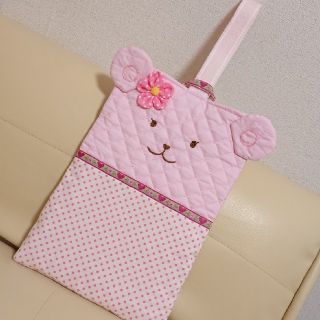 かわいいピンクのくまちゃん♥️ 上履き入れ シューズバッグ ハンドメイド(シューズバッグ)