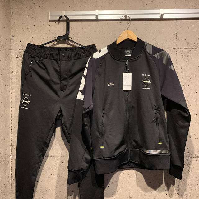 FCRB 18aw PDKセットアップ【M】新品 送料込み