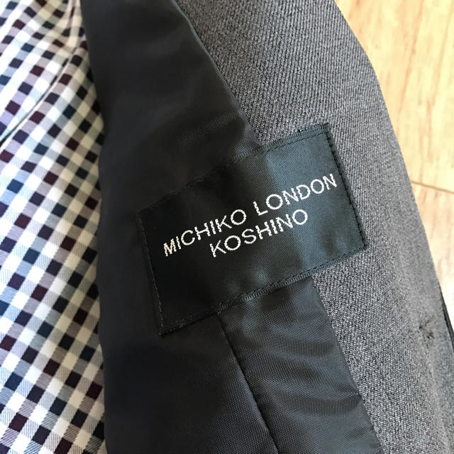 MICHIKO LONDON(ミチコロンドン)の120 MICHIKO LONDON スーツセット キッズ/ベビー/マタニティのキッズ服男の子用(90cm~)(ドレス/フォーマル)の商品写真