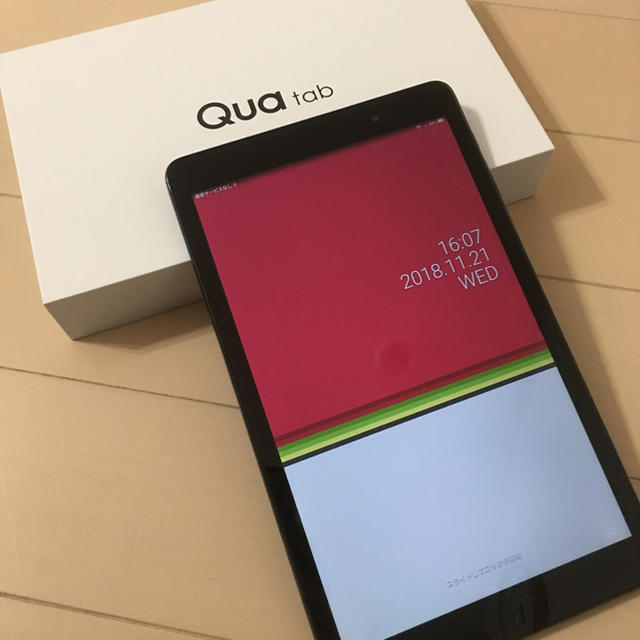 スマホ/家電/カメラ【みぃ〜たぶさま専用】au qua tab02 HWT31 サービスケース付き