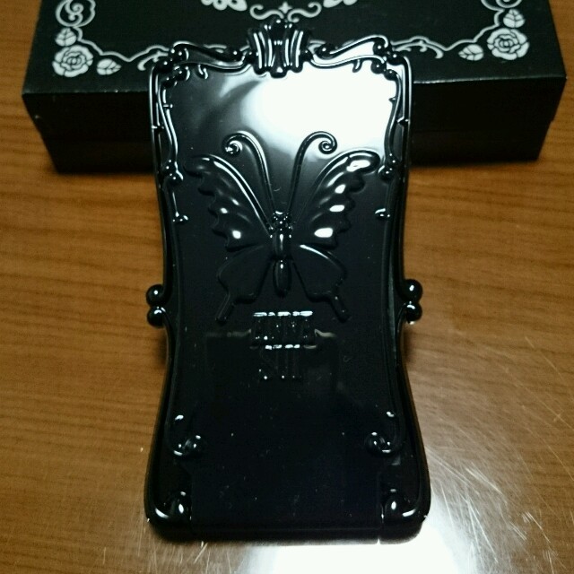 ANNA SUI(アナスイ)のANNA SUI  iPhone４ｓ   スマホ/家電/カメラのスマホアクセサリー(モバイルケース/カバー)の商品写真