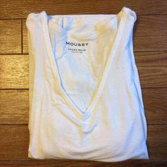 moussy(マウジー)のms♡様シンプルVネックTシャツ レディースのトップス(Tシャツ(長袖/七分))の商品写真