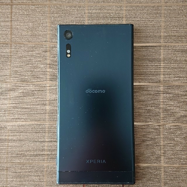 docomo Xperia XZ SO-01Jスマートフォン本体