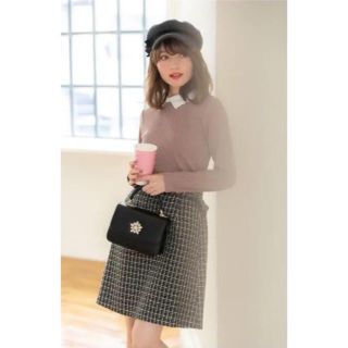 トッコ(tocco)のtocco closet レースパール襟付きリブニットソープルオーバー(ニット/セーター)