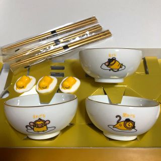 サンリオ(サンリオ)の未使用★非売品★ ぐでたま 3ザルお茶碗セット(食器)