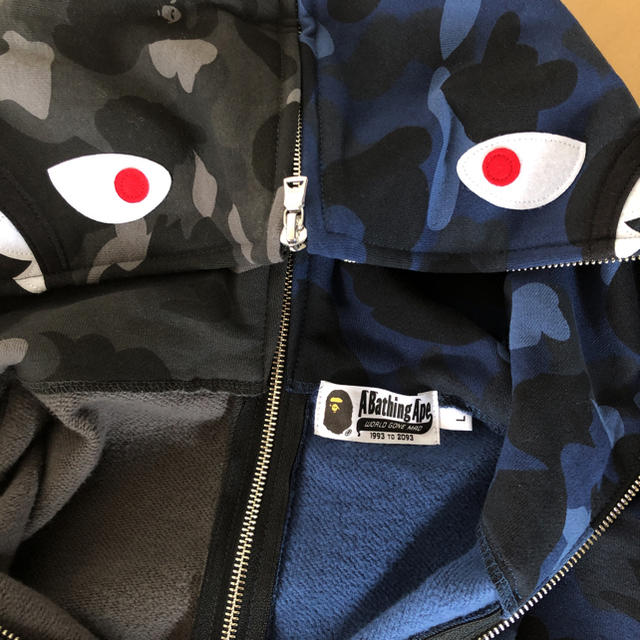 A BATHING APE(アベイシングエイプ)のA Bathing Ape シャーク フードパーカー メンズのトップス(パーカー)の商品写真