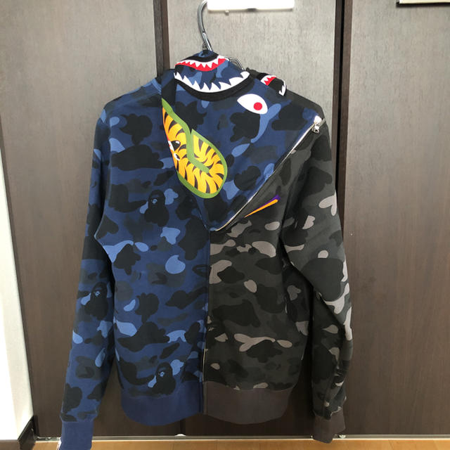 A Bathing Ape シャーク フードパーカー 2