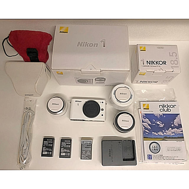 Nikon1 J1 本体＋単焦点レンズ＋ズームレンズセット(ホワイト)