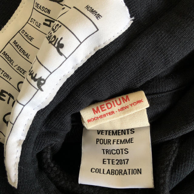 Balenciaga(バレンシアガ)のVetements  メンズのトップス(パーカー)の商品写真