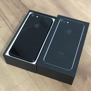 アップル(Apple)のiPhone7 ブラック 128GB SIMフリー(スマートフォン本体)