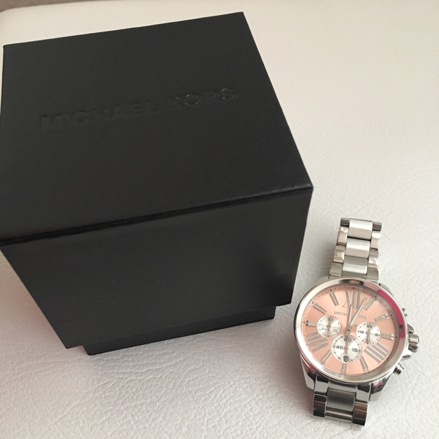 【新品❗️】マイケルコース 腕時計 箱付きファッション小物