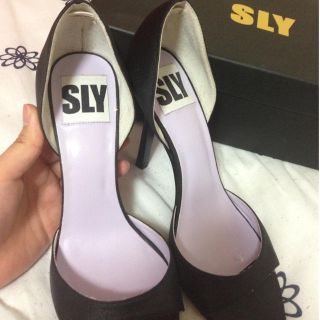 スライ(SLY)のSLY パンプス(ハイヒール/パンプス)