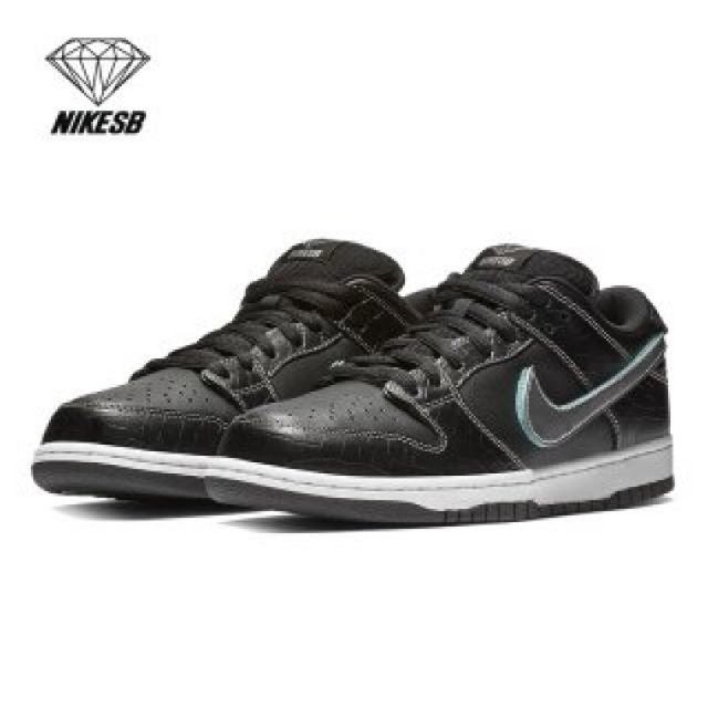 NIKE(ナイキ)のNIKE SB DUNK LOW OG DIAMOND SUPPLY 26.5 メンズの靴/シューズ(スニーカー)の商品写真