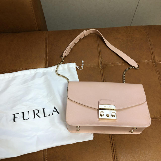 Furla(フルラ)のFURLA   フルラ ハンドバッグ チェーンバッグ レディースのバッグ(ハンドバッグ)の商品写真