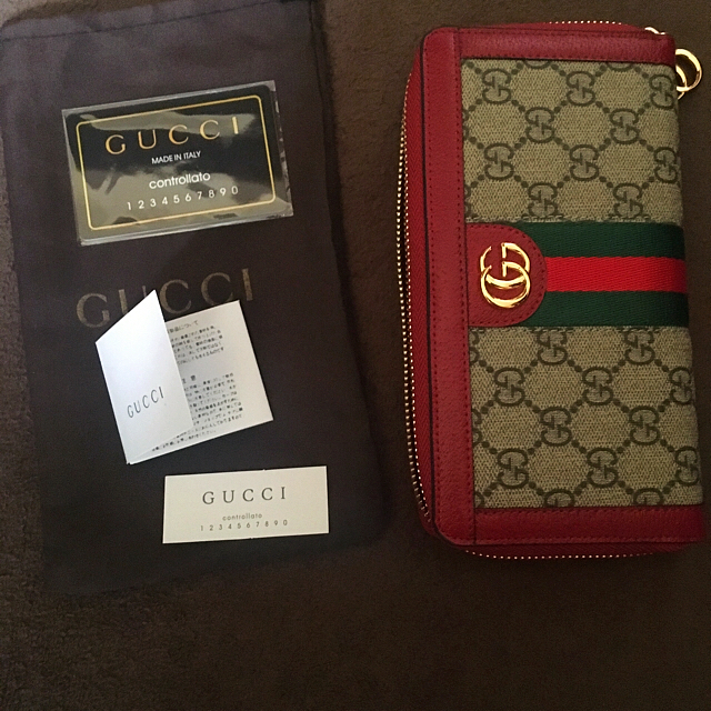 Gucci(グッチ)のGUCCI  財布 レディースのファッション小物(財布)の商品写真