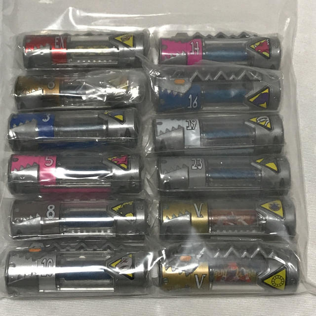 獣電戦隊キョウリュウジャー　ガシャポン獣電池10　全12種セット