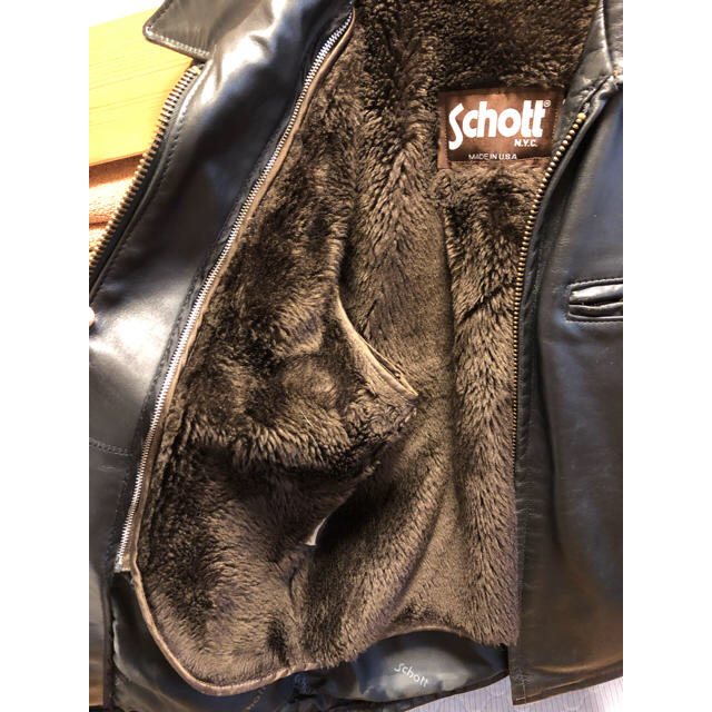 schott(ショット)の値下げ❗️Schott 本革ジャケット 黒 メンズのジャケット/アウター(ライダースジャケット)の商品写真