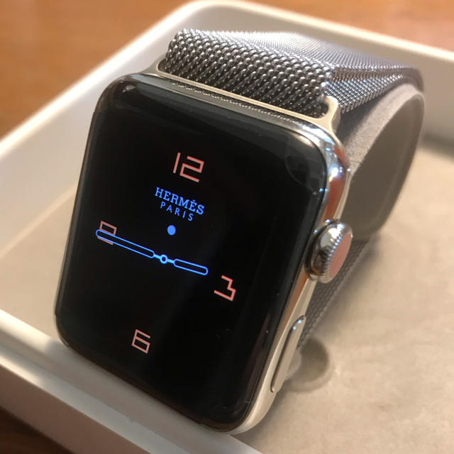 Hermes(エルメス)のApple Watch HERMES series3 アップルケア+付き メンズの時計(腕時計(デジタル))の商品写真