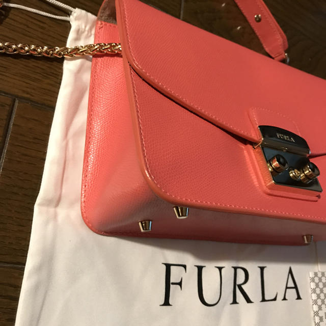 Furla(フルラ)の専用　新品 正規品 フルラ メトロポリス ショルダーバッグ レディースのバッグ(ショルダーバッグ)の商品写真