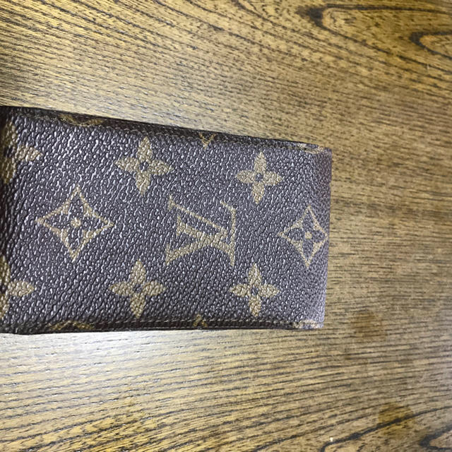 LOUIS VUITTON(ルイヴィトン)のシガレットケース メンズのファッション小物(タバコグッズ)の商品写真