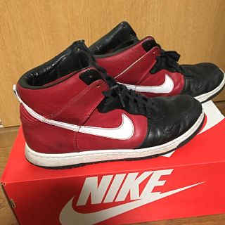 ナイキ(NIKE)のナイキ zoom ダンク ハイ ２９cm エナメル ブルズカラー (スニーカー)