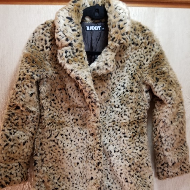 ZIDDY(ジディー)のZIDDYのコート150センチ キッズ/ベビー/マタニティのキッズ服女の子用(90cm~)(ジャケット/上着)の商品写真