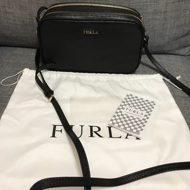 FURLA ダブルジップショルダーバッグ 超美品 黒