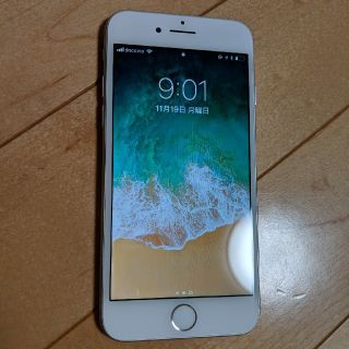 アイフォーン(iPhone)のiPhone 8 64GB シルバー SIMフリー SoftBank版(スマートフォン本体)