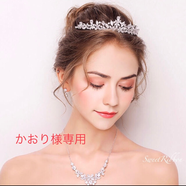 Vera Wang(ヴェラウォン)のティアラ ウェディング スウィートリボン  SweetRibbon レディースのヘアアクセサリー(その他)の商品写真