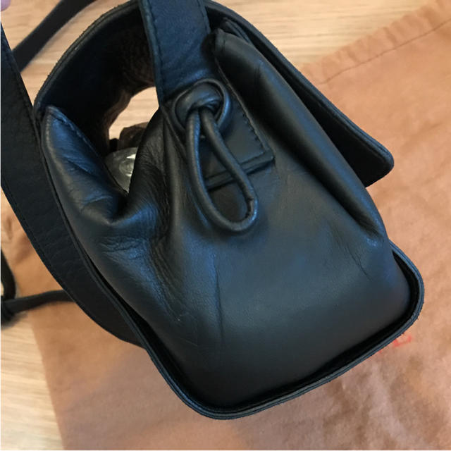 美品 ロエベ  LOEWE ナッパレザー ショルダーバッグ