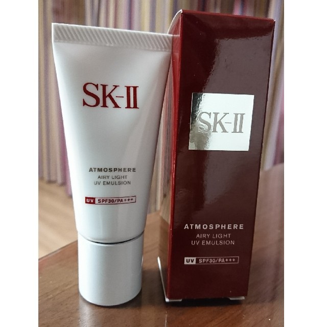 SK-II(エスケーツー)のSK-Ⅱ
アトモスフィア エアリーライト UV エマルジョン コスメ/美容のボディケア(日焼け止め/サンオイル)の商品写真