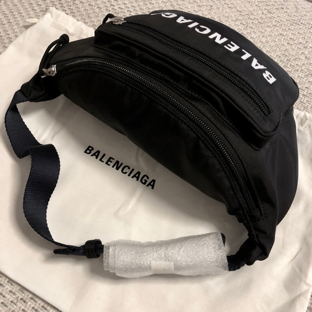 新品！BALENCIAGA ボディバッグ ウエストポーチ Black/Navy