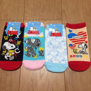 スヌーピー(SNOOPY)のスヌーピー 靴下4足セット(ソックス)