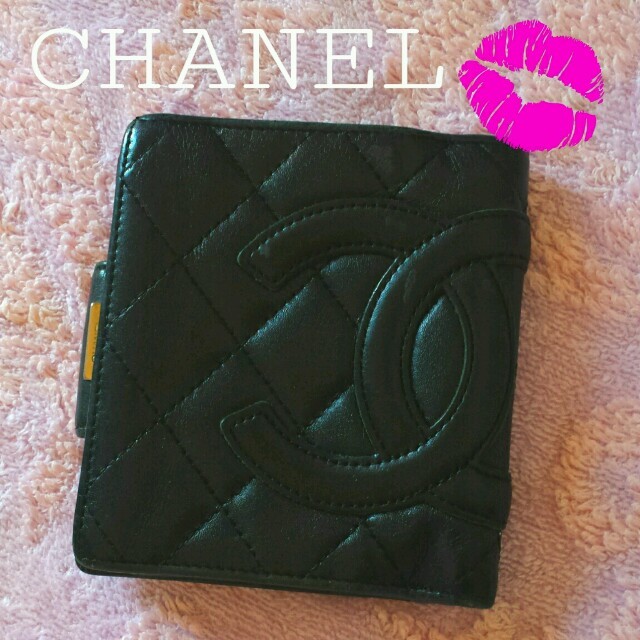 CHANEL(シャネル)のCHANEL❀折りたたみ財布 レディースのファッション小物(財布)の商品写真