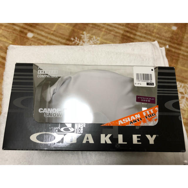 Oakley(オークリー)のOAKLEY SNOW GOGGLE  Canopy     スポーツ/アウトドアのスノーボード(アクセサリー)の商品写真