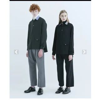 ステュディオス(STUDIOUS)のクルニ2018AW クレリックシャツ ブラック サイズ1 ガーガー様専用(シャツ)