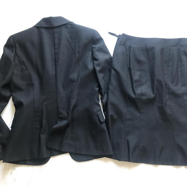 こちらで INED スーツの通販 by ゆり's shop｜イネドならラクマ 